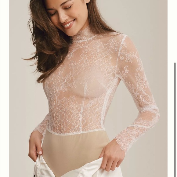 Watters Sheer Lace Top in Cream. Bridal - Picture 4 of 6